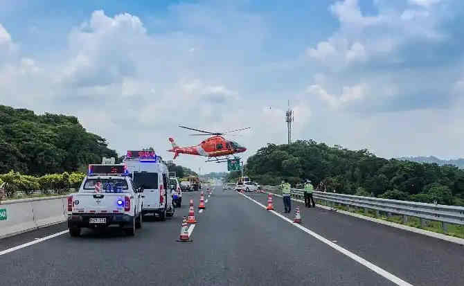秦淮区高速公路汽车救援案例
